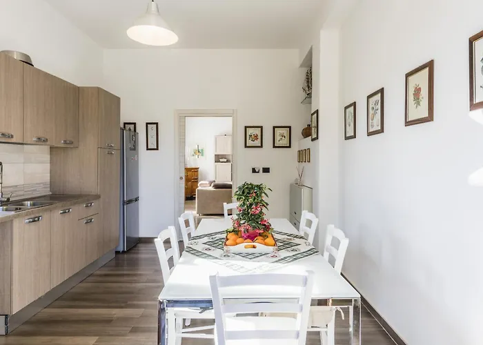 בית נופש Febo House By Wonderful Italy *